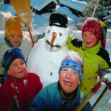 In Vex Near Slopes *